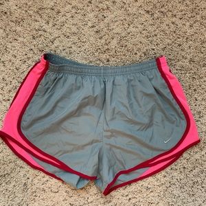 Nike Dry Fit Short - built in liner - used